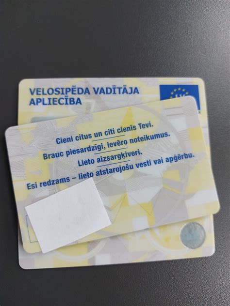 Velosipēda vadītāja apliecība .